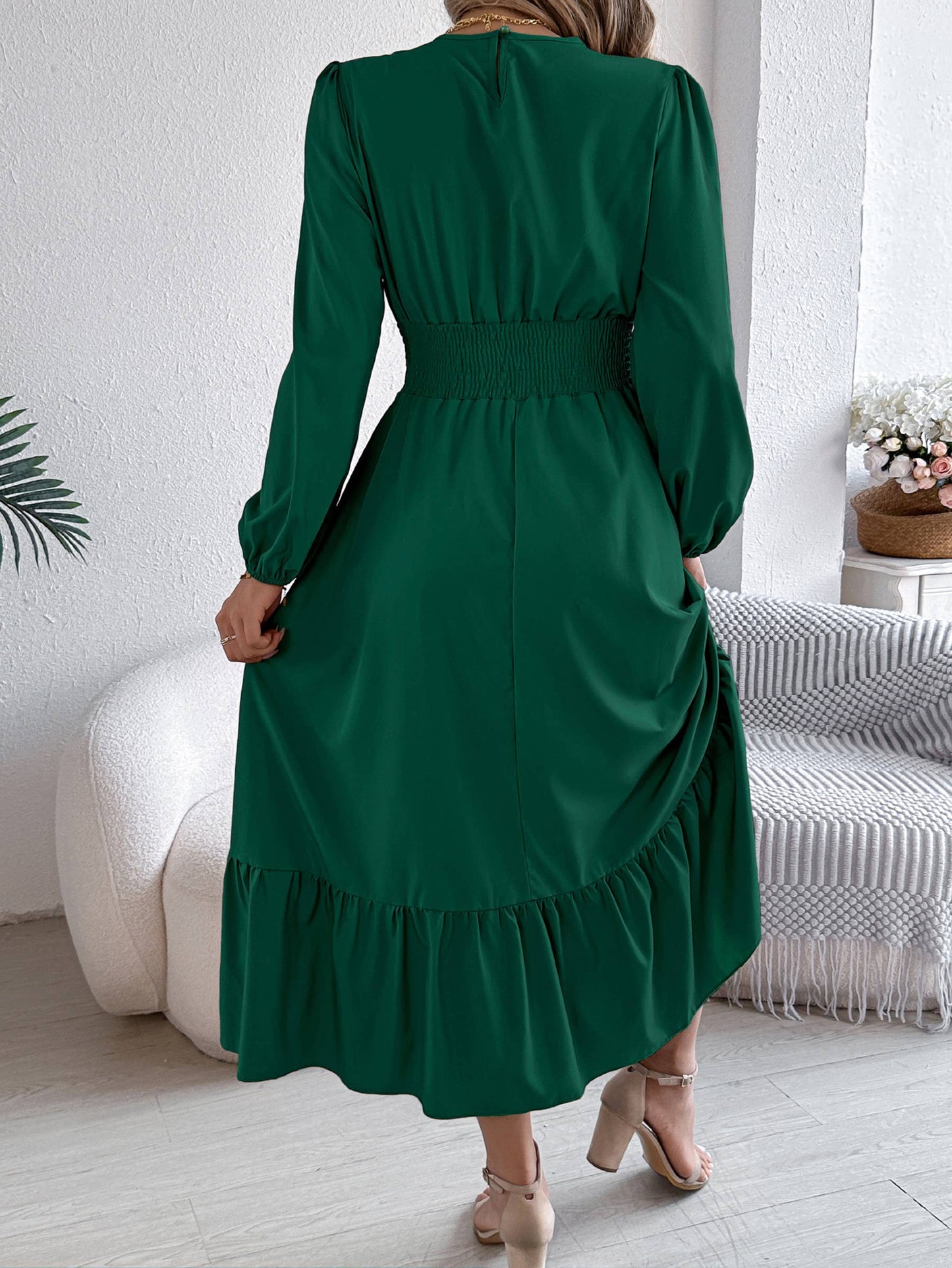Solid Color Elegant Pleated Dress: Green
